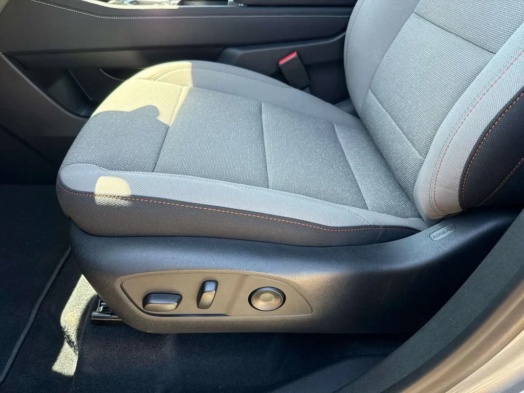 New 2026 Sterling Gray Metallic Chevrolet LT image 29