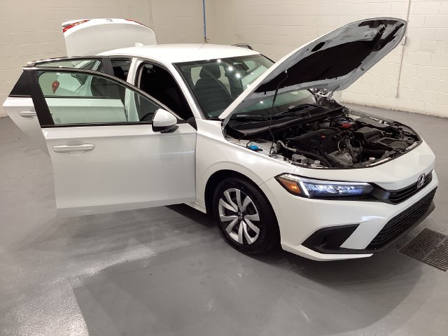 Used 2024  Honda LX image 8