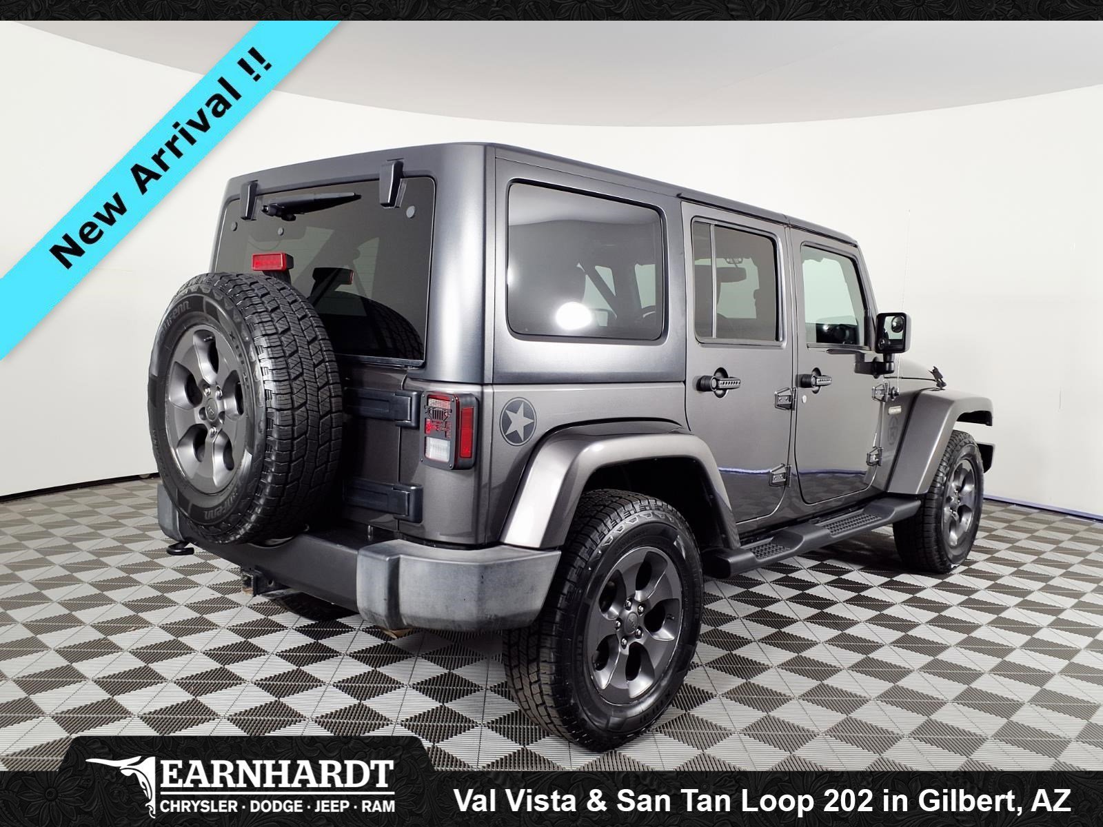 Certified Used 2017 Granite Crystal Metallic Clearcoat Jeep Freedom image 4