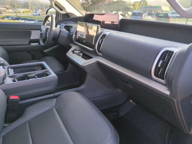 Used 2025 Black Ford Active image 36