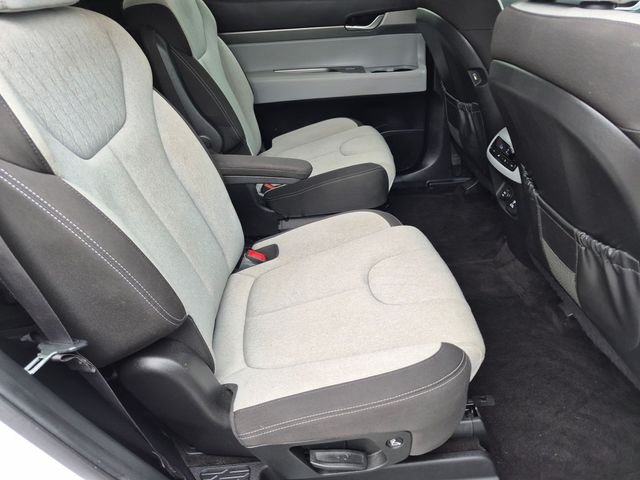 Used 2021 White Hyundai SEL image 28