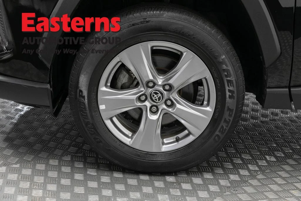 Used 2023 Black Toyota XLE image 31