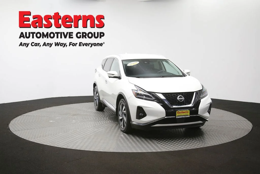 Used 2023 White Nissan SL image 51
