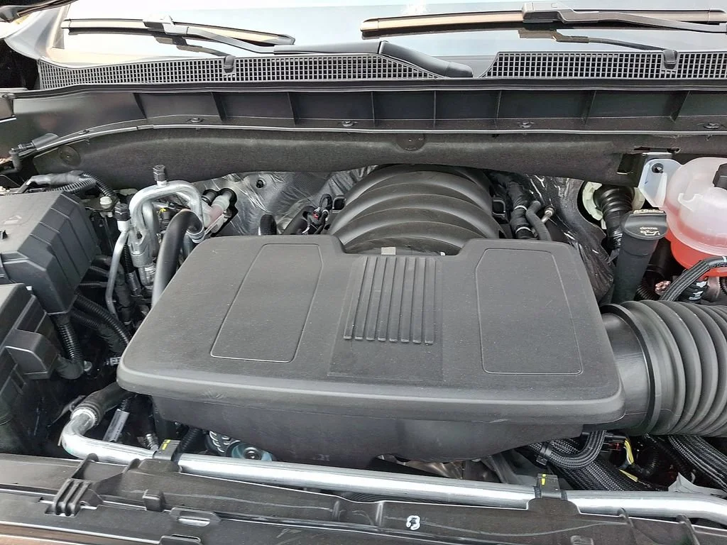 New 2026 Black Chevrolet Z71 image 20