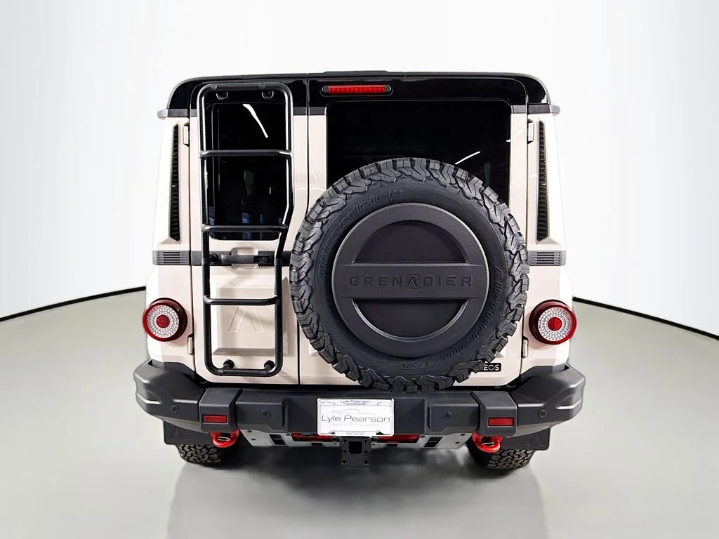 New 2025  INEOS Fieldmaster Edition image 10