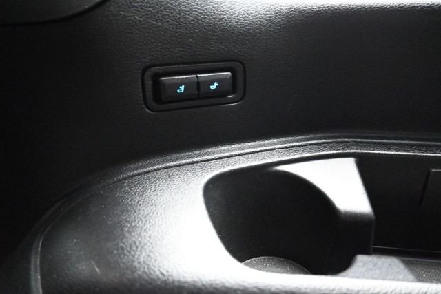 Used 2020 White Ford Limited image 20