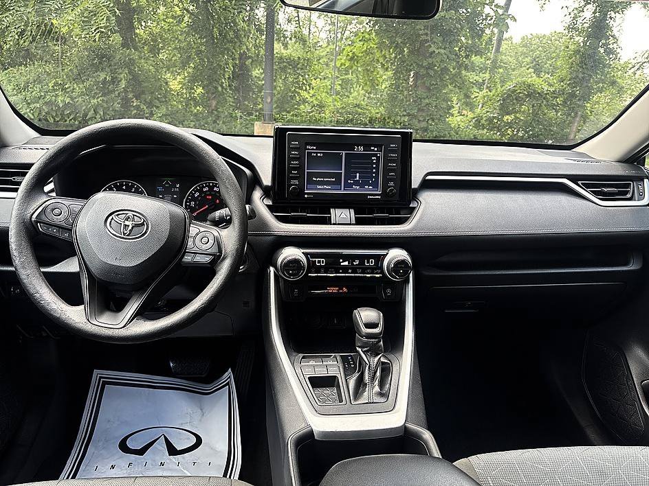 Used 2022 Lunar Rock Toyota XLE image 18