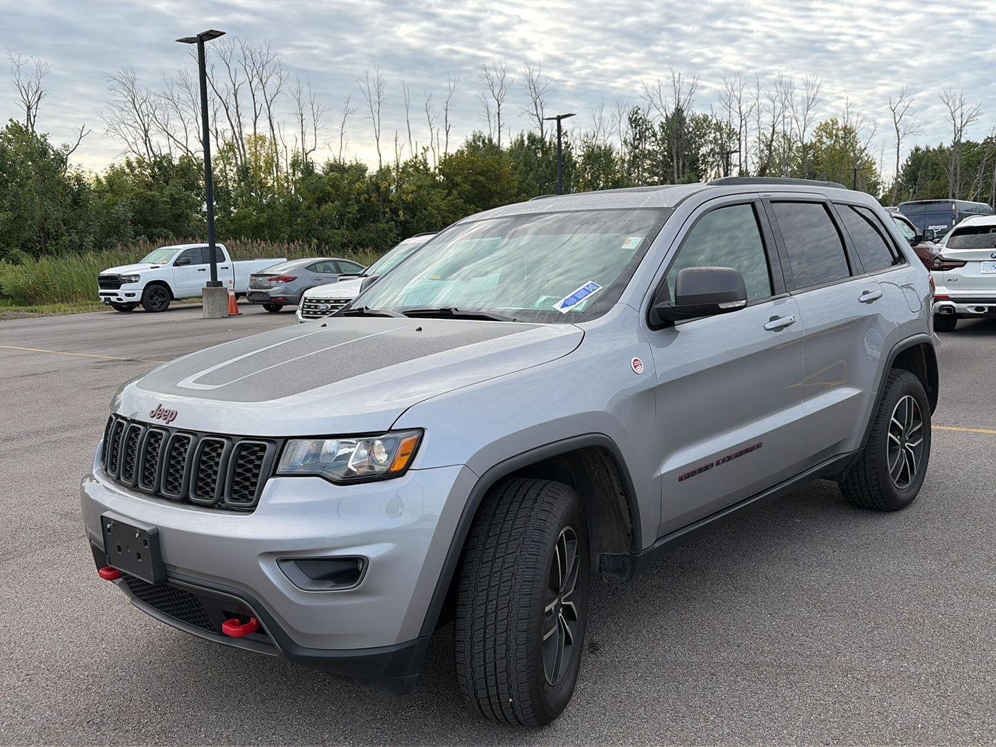 Used 2020 Billet Silver Metallic Clearcoat Jeep Trailhawk image 4