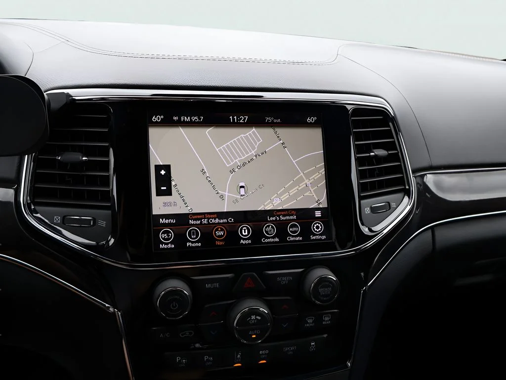 Used 2020 Blue Jeep Overland image 20