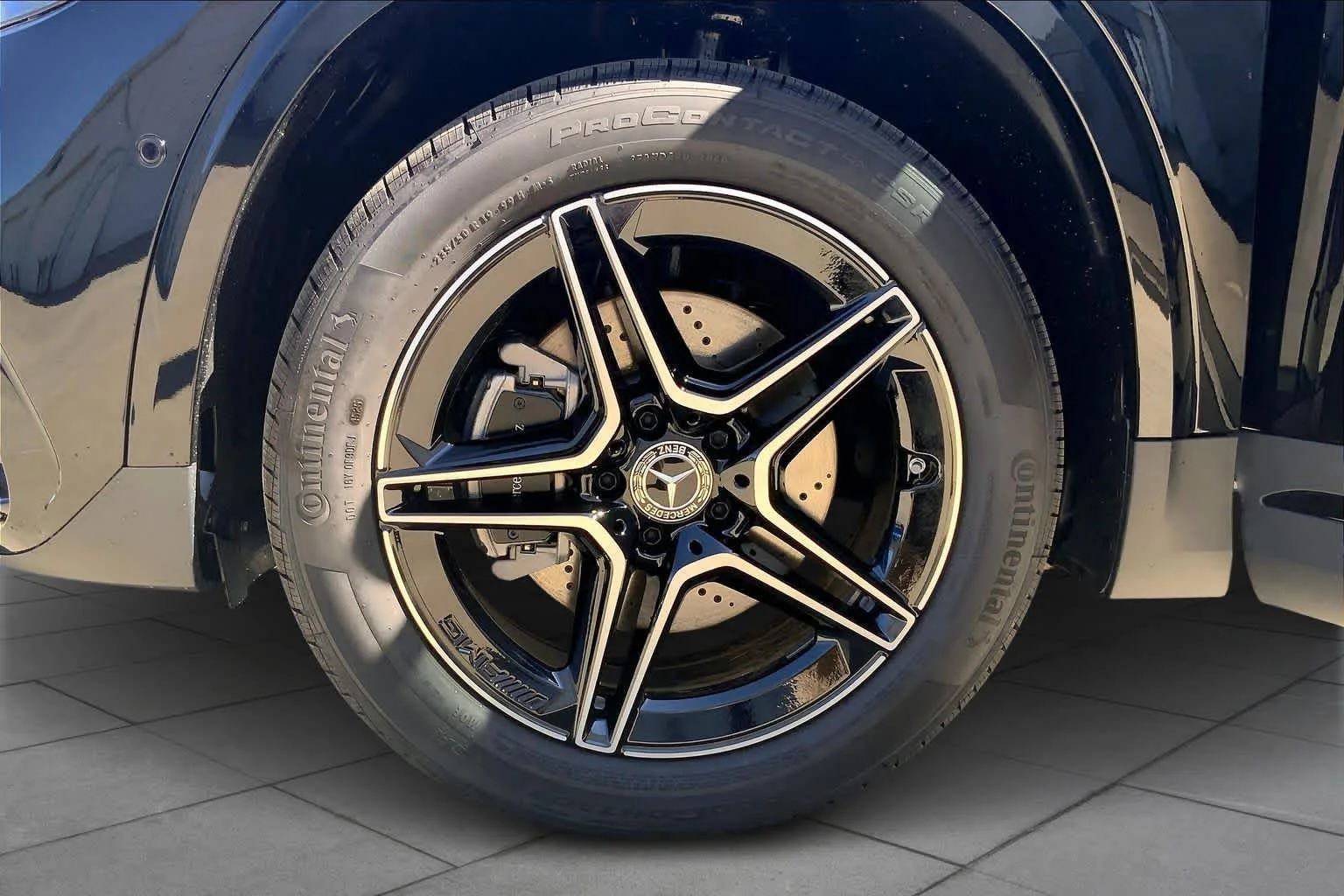 New 2026 Night Black Mercedes-Benz GLA 250 image 11