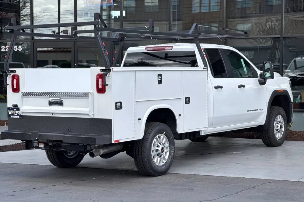 2026 GMC Sierra 2500HD Pro - Photo 4