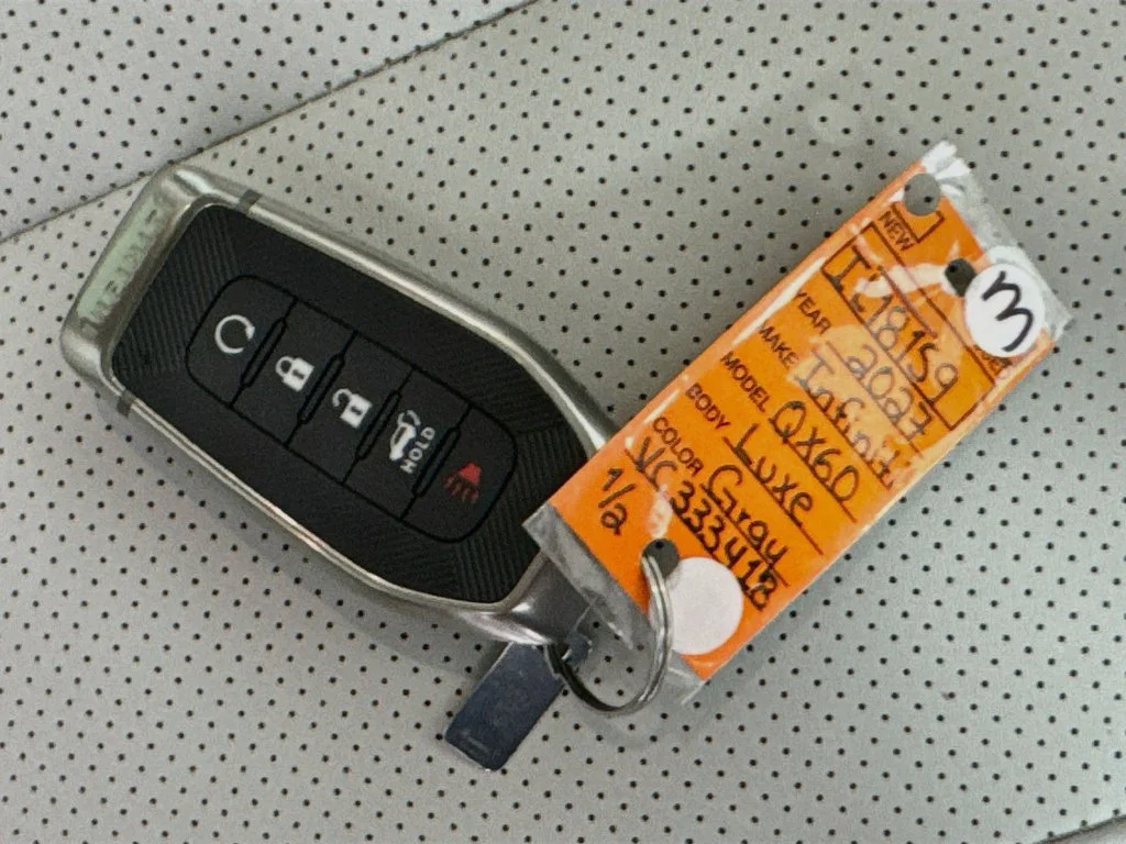 Certified Used 2027 Gray INFINITI LUXE image 42