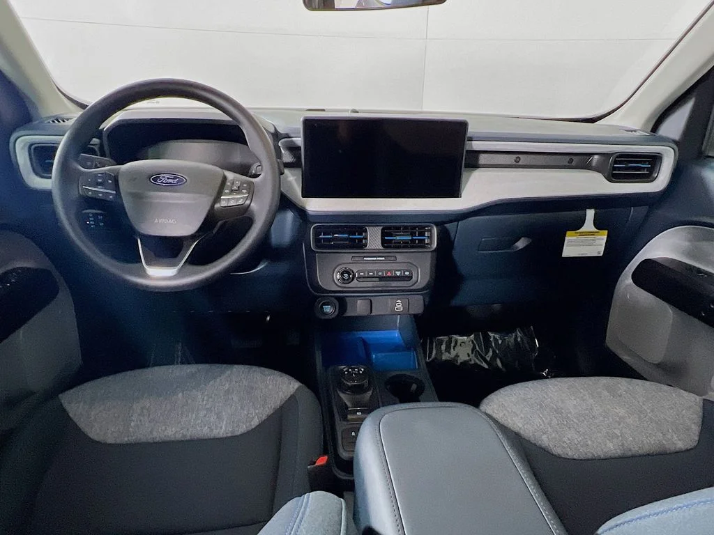 New 2026 Azure Gray Metallic Tri-Coat Ford XLT image 7