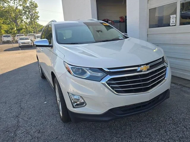Used 2019 Beige Chevrolet Premier image 11