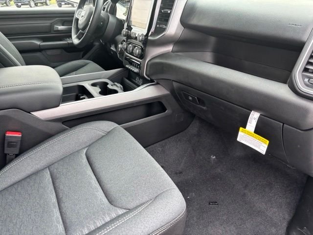 New 2026 Bright White Clearcoat RAM Express image 22