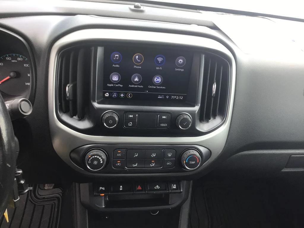 Used 2021 SUMMIT WHITE Chevrolet 2WD LT image 11