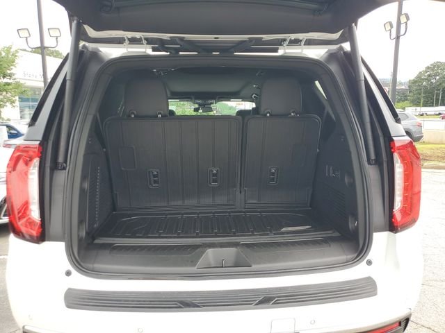 Used 2023 White GMC SLT image 8