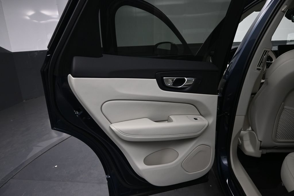 New 2027 MINERAL BLACK INFINITI Autograph AWD image 13