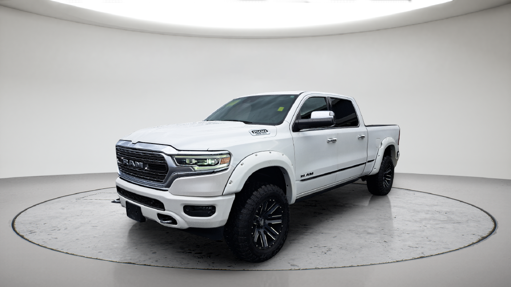 Used 2020 Off-white Ram Limited image 13
