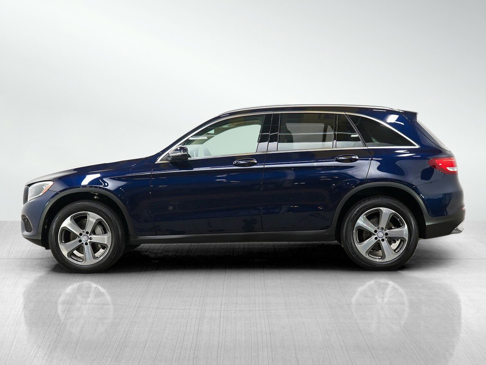Used 2016 Mercedes-Benz GLC GLC300 with VIN WDC0G4KB7GF068511 for sale in Burnsville, Minnesota