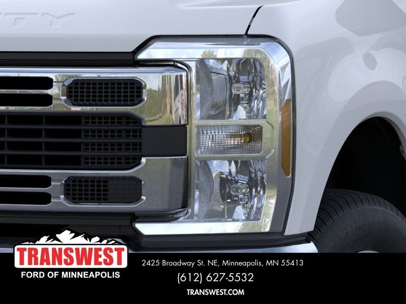 New 2026 Oxford White Ford F-350® XLT image 18