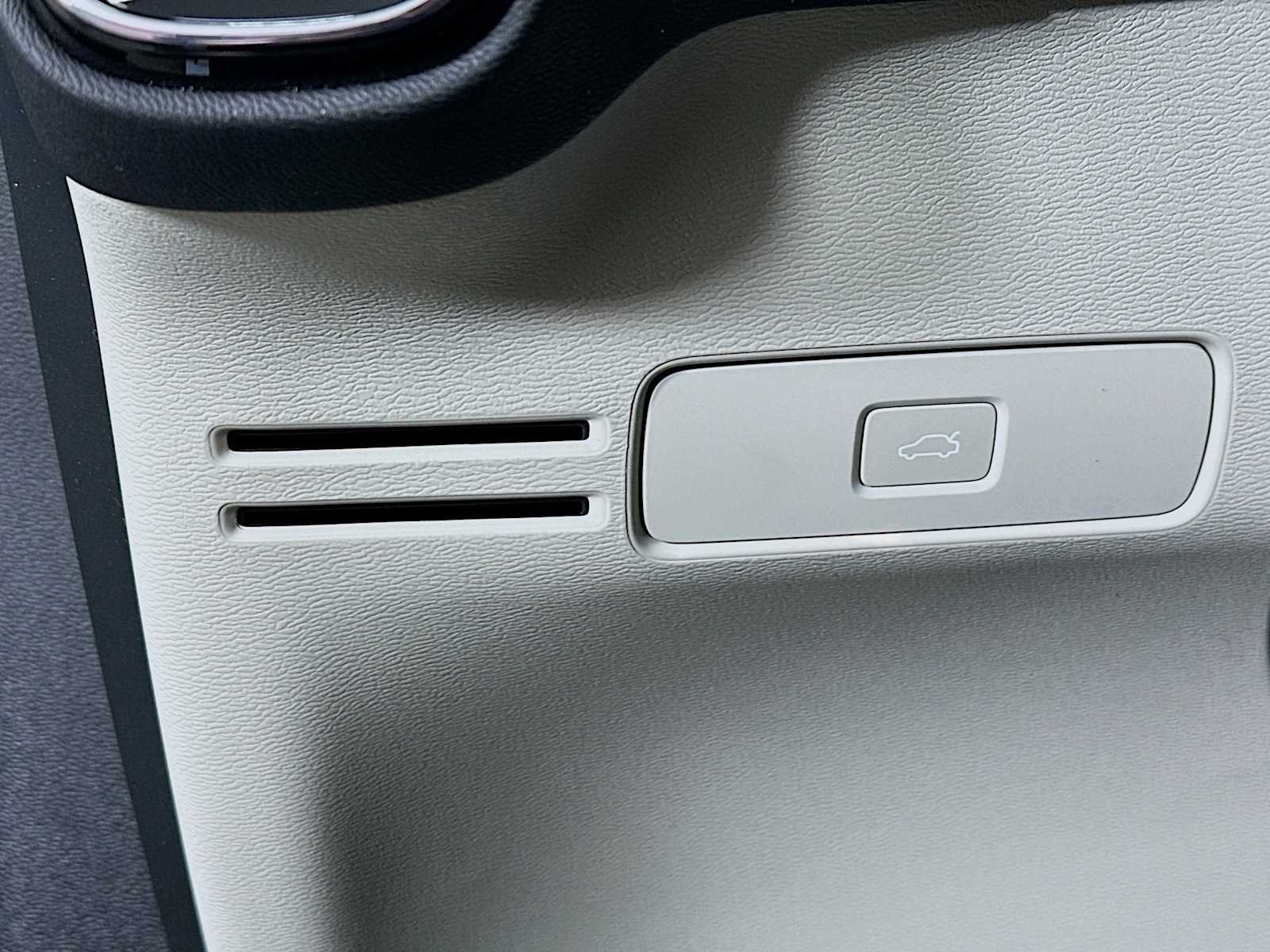 New 2026 Cloud Blue Volvo Ultra image 10