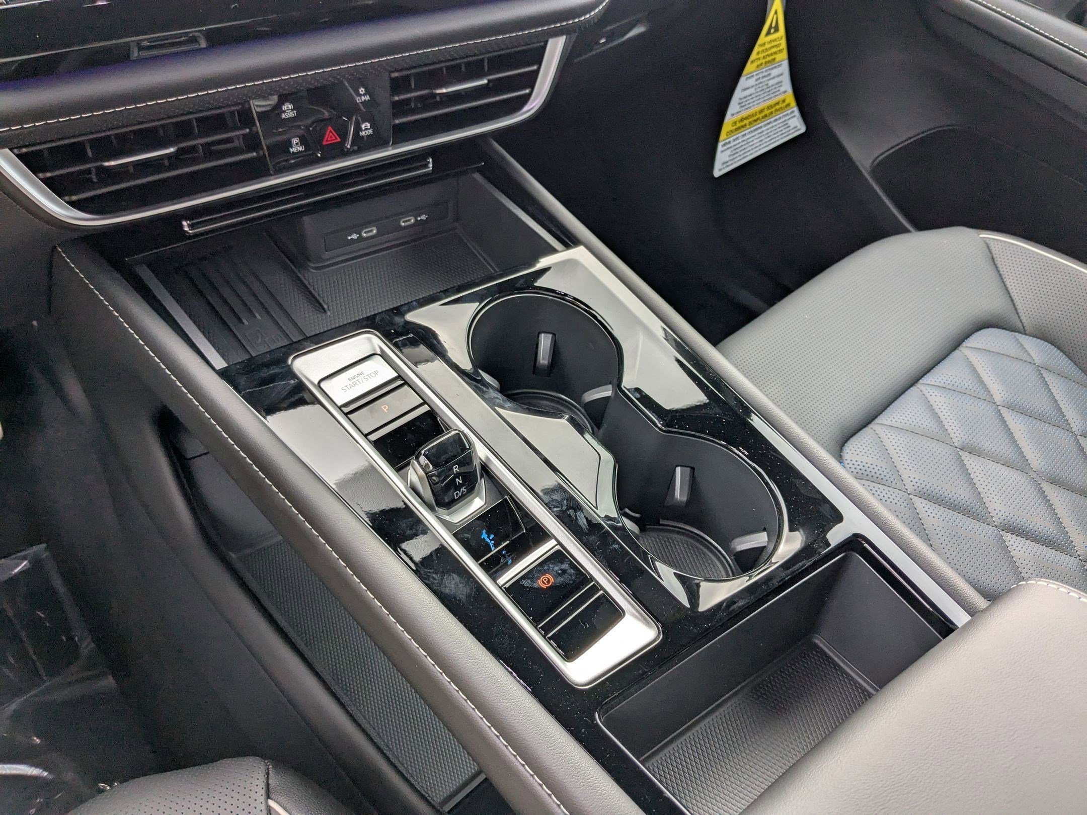 2026 Volkswagen Atlas Cross Sport SEL Premium R-LINE - Photo 12