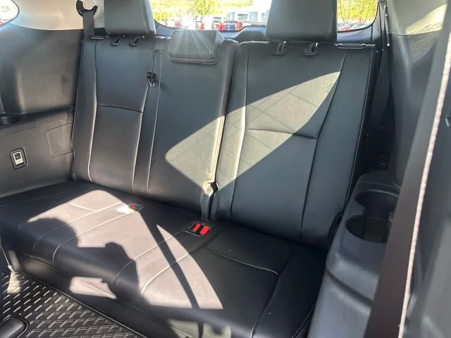 Used 2021 Black Toyota Platinum image 17