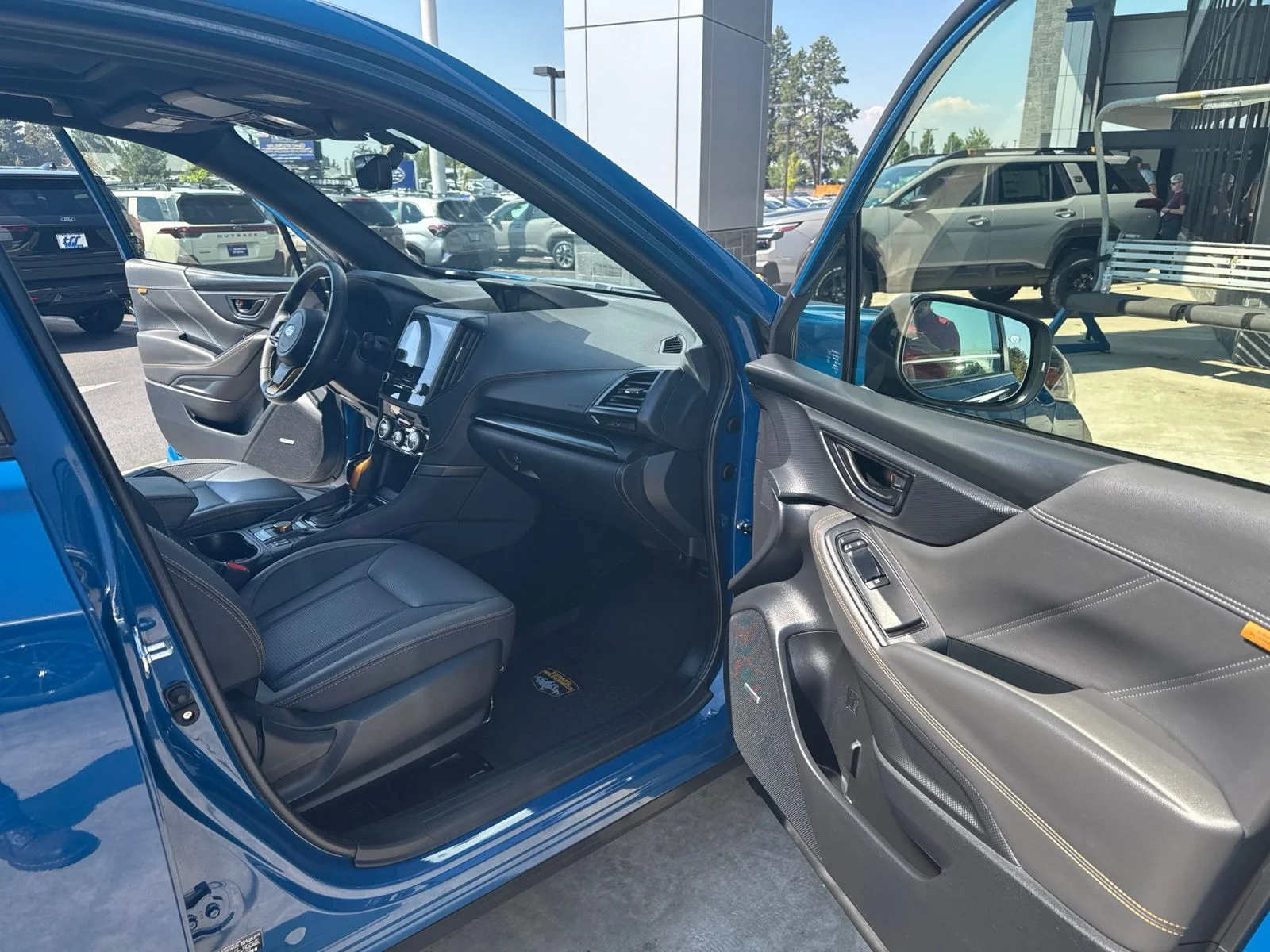 Used 2025 Blue Subaru Wilderness image 18