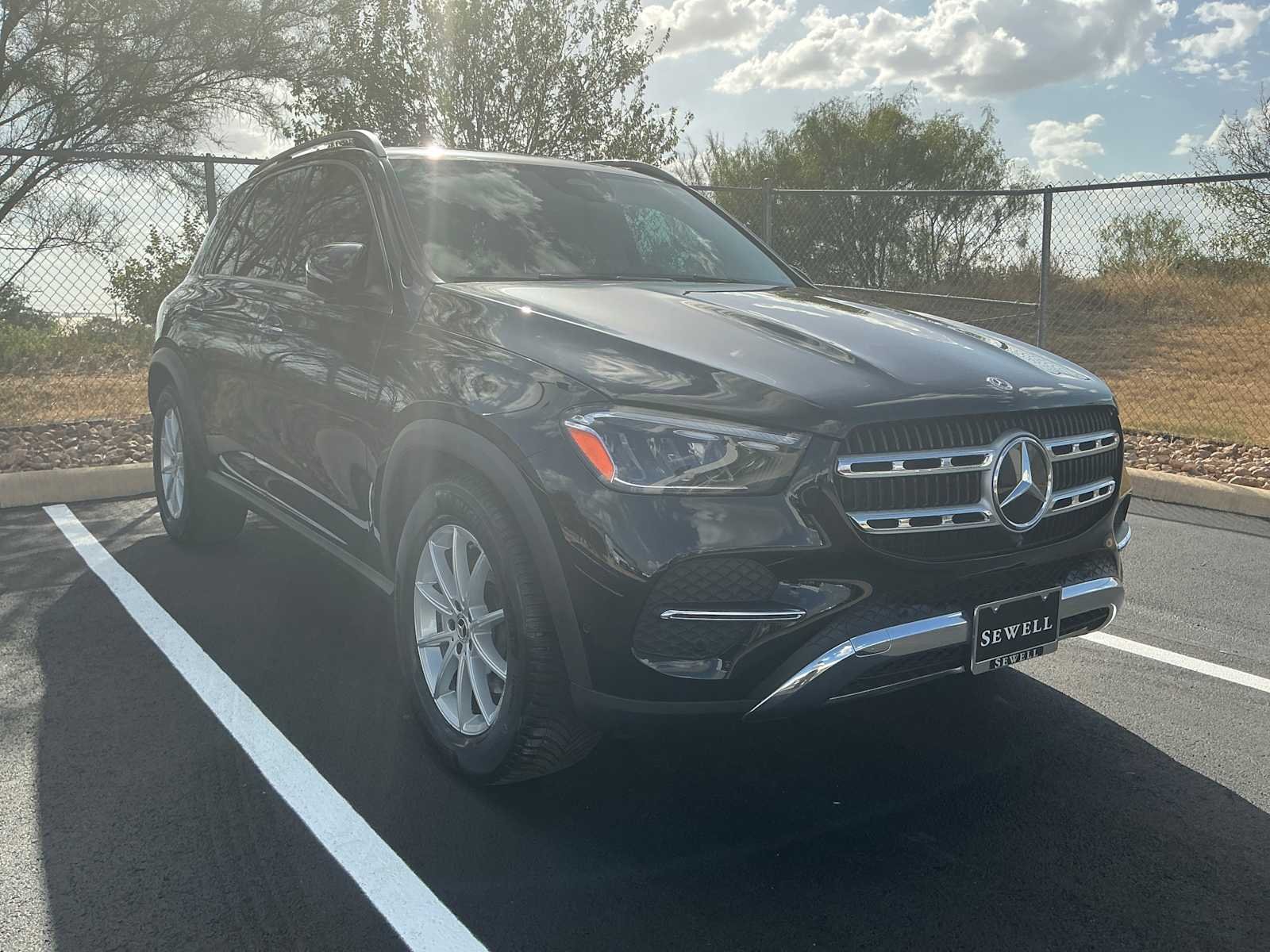 Certified Used 2026 Black Mercedes-Benz GLE 350 image 3