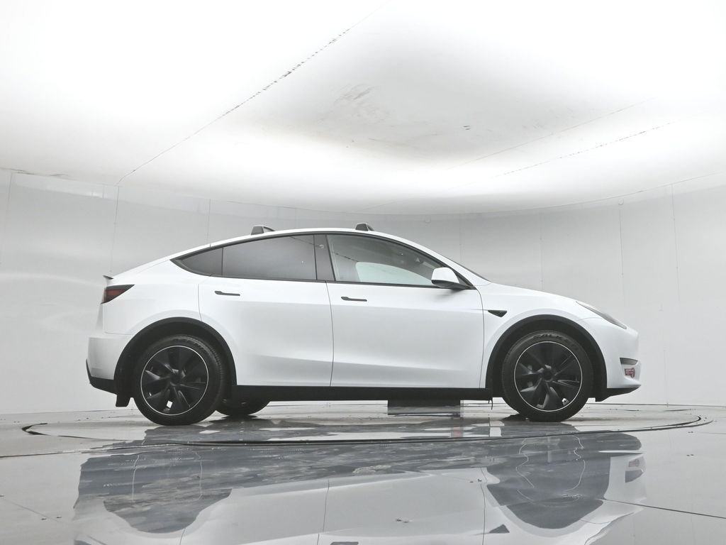 Used 2023 White Tesla Long Range image 44