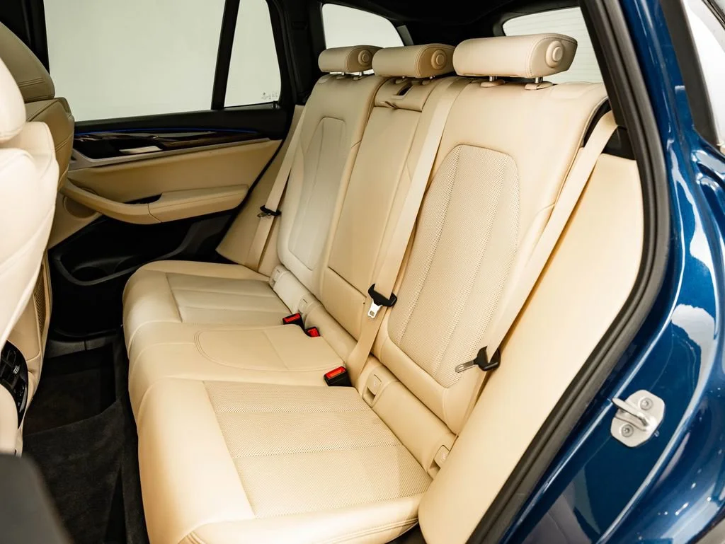 Used 2022 Phytonic Blue Metallic BMW xDrive30i image 44