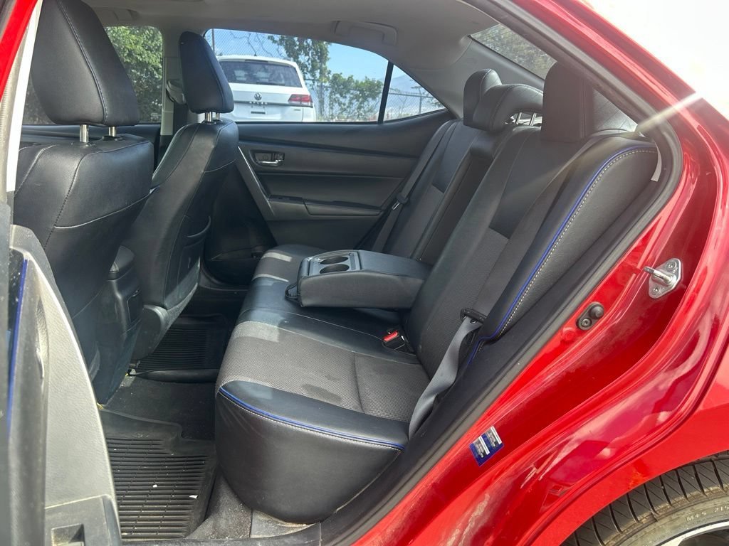Used 2017 Barcelona Red Metallic Toyota SE image 16