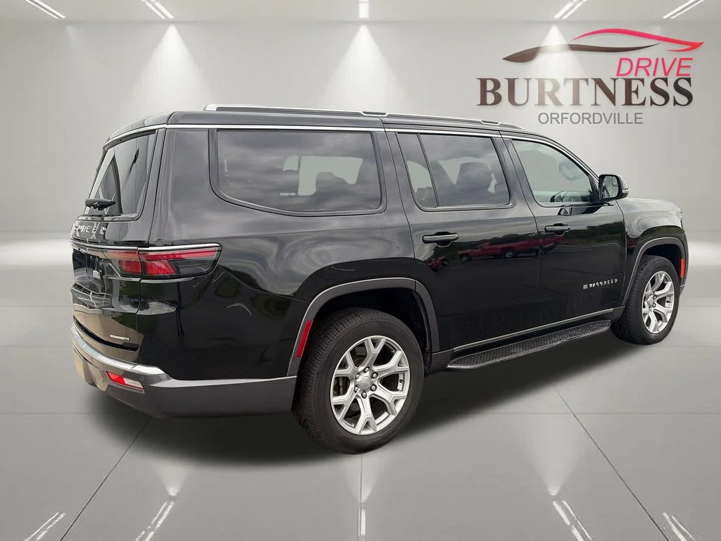 Used 2022 Black Jeep Series II image 8