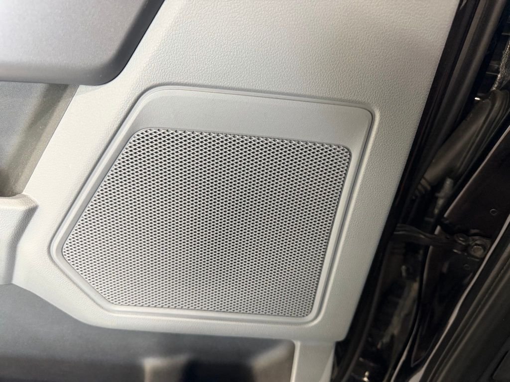 2025 Ford F-150 XLT - Photo 15