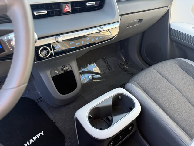 Used 2024 Cyber Gray Hyundai SEL image 13