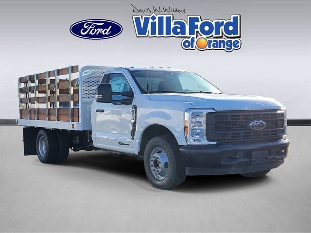 2025 Ford F-350 Super Duty Chassis Cab XL
