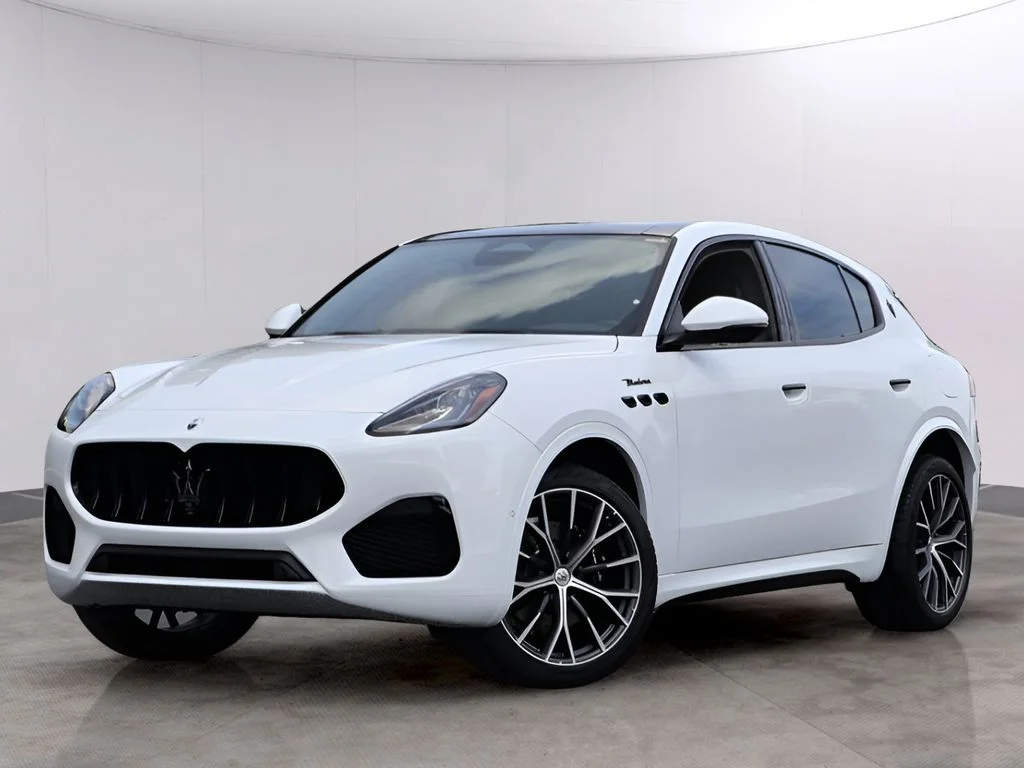 2026 Maserati Grecale Modena V6