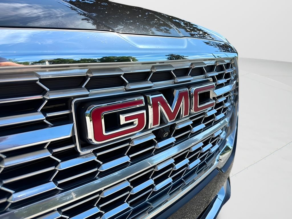 Used 2023 Black GMC Denali image 27