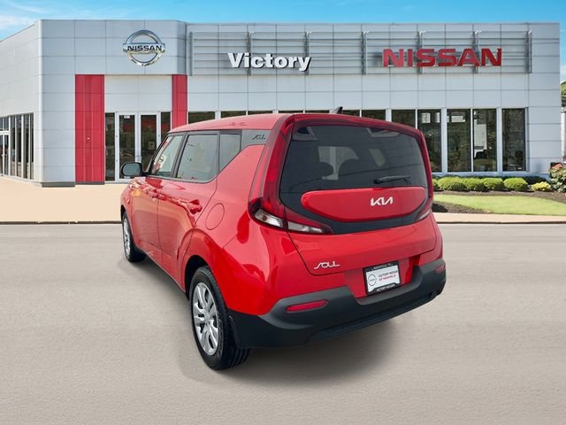 Used 2022 Red Kia LX image 4