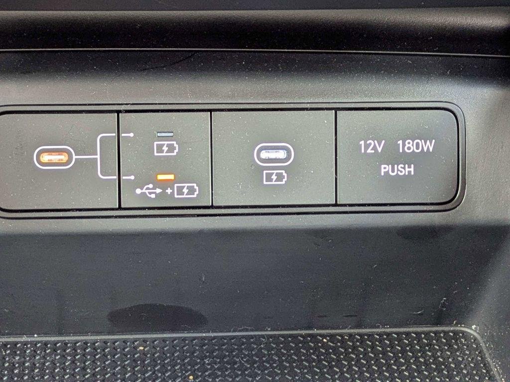 New 2026 Black Hyundai SE FWD image 22