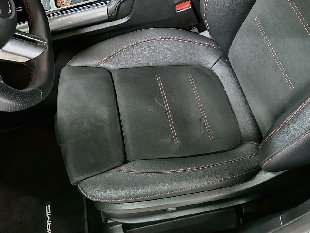 Certified Used 2025 Gray Mercedes-Benz GLA 250 image 20