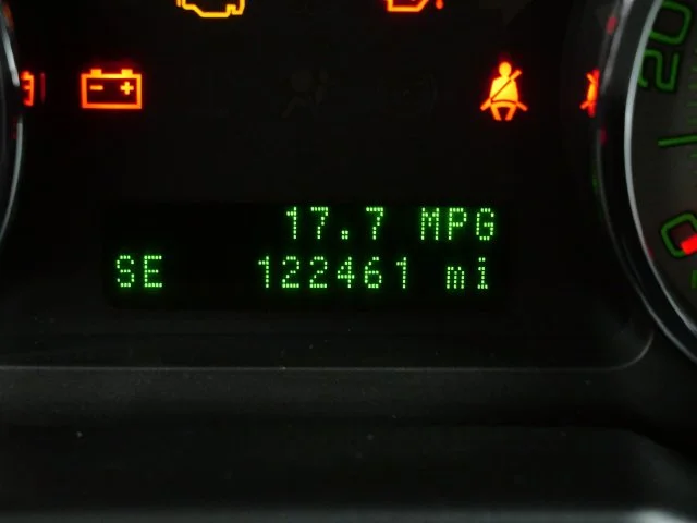 Used 2009 Gray Ford Limited image 25