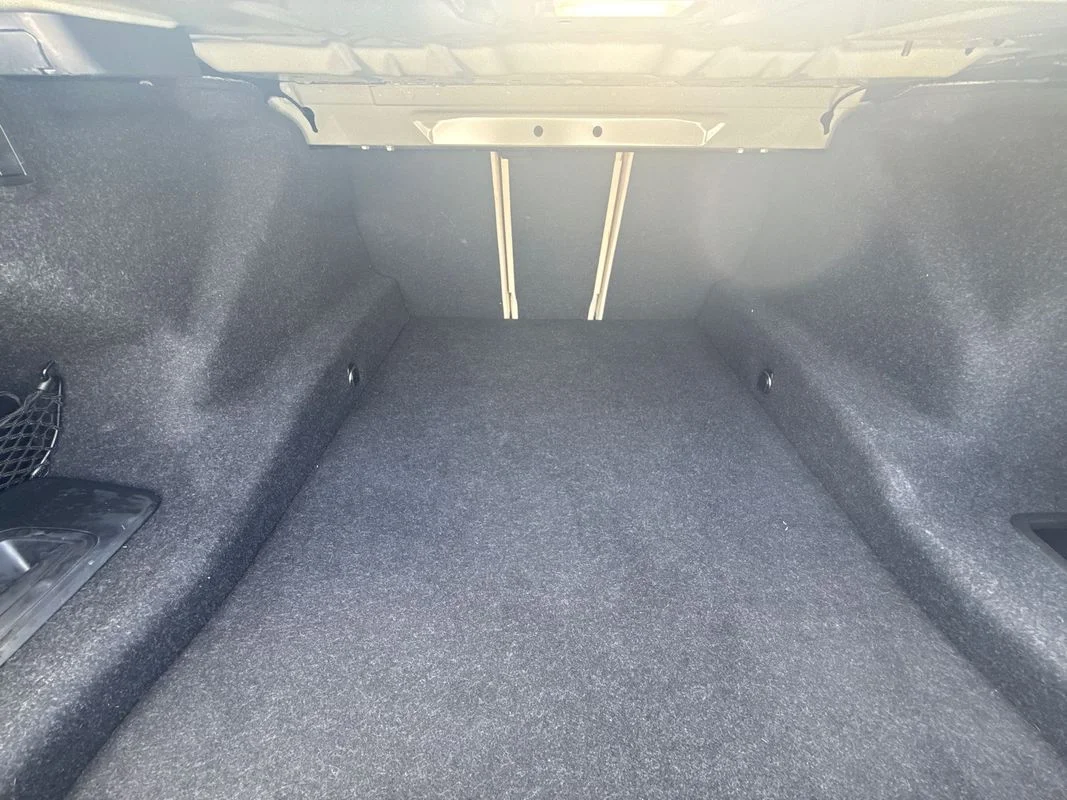 Used 2019 Black BMW xDrive image 21