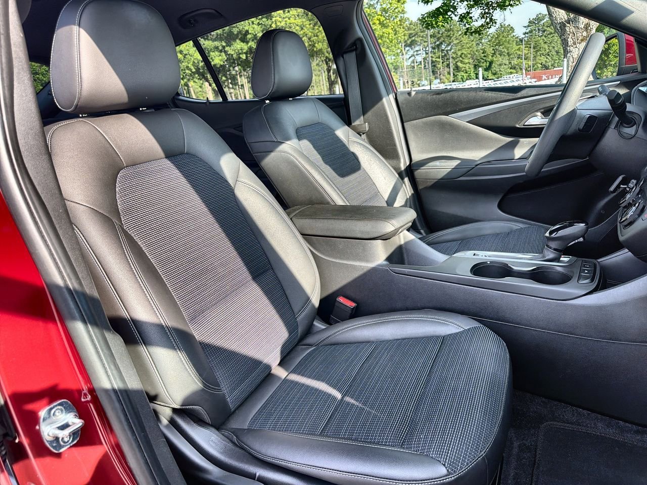 Used 2024 Cinnabar Metallic Buick Preferred image 23