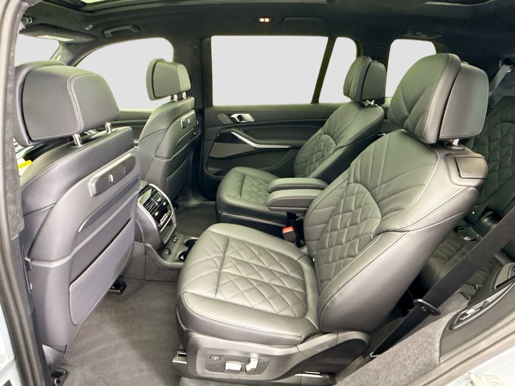 Used 2026 Gray Metallic BMW xDrive40i image 20