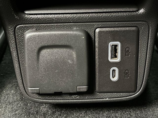 Used 2022 Blue Glow Metallic Chevrolet LT image 11