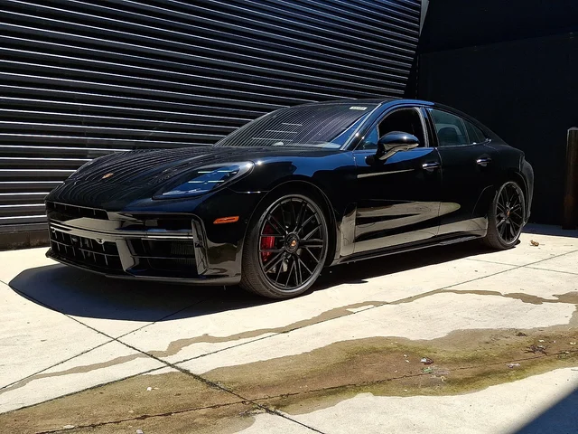 2026 Porsche Panamera GTS