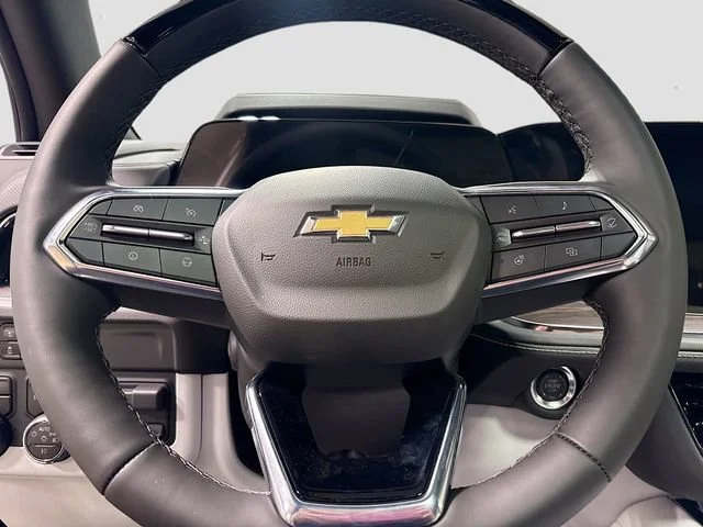 2025 Chevrolet Suburban Premier - Photo 14