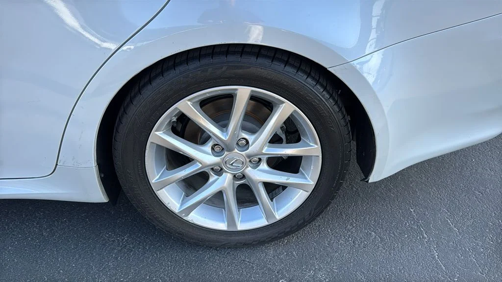 Used 2011 White Lexus 250 image 8